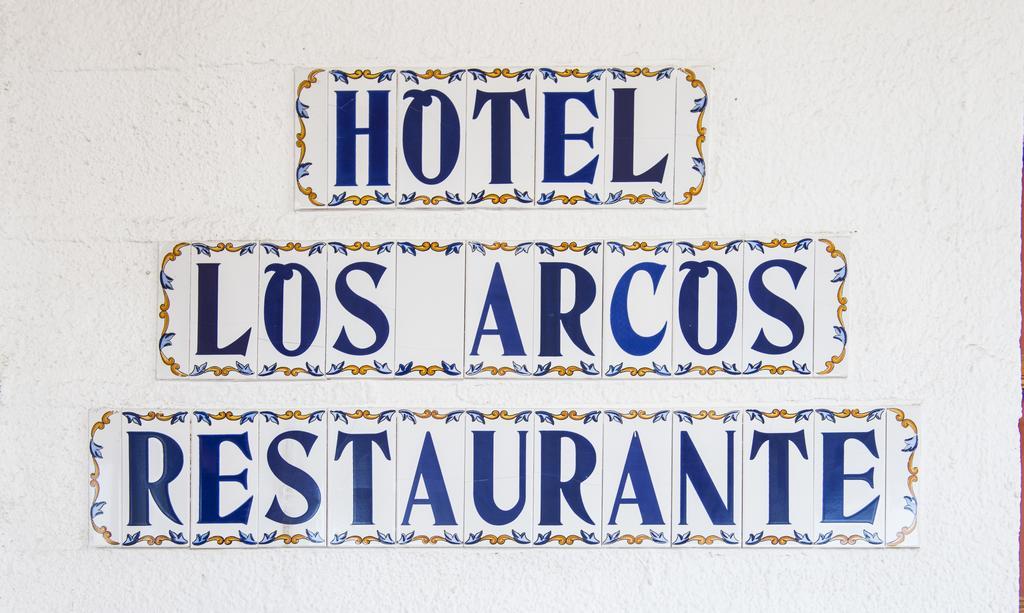 Los Arcos Dosbarrios Esterno foto